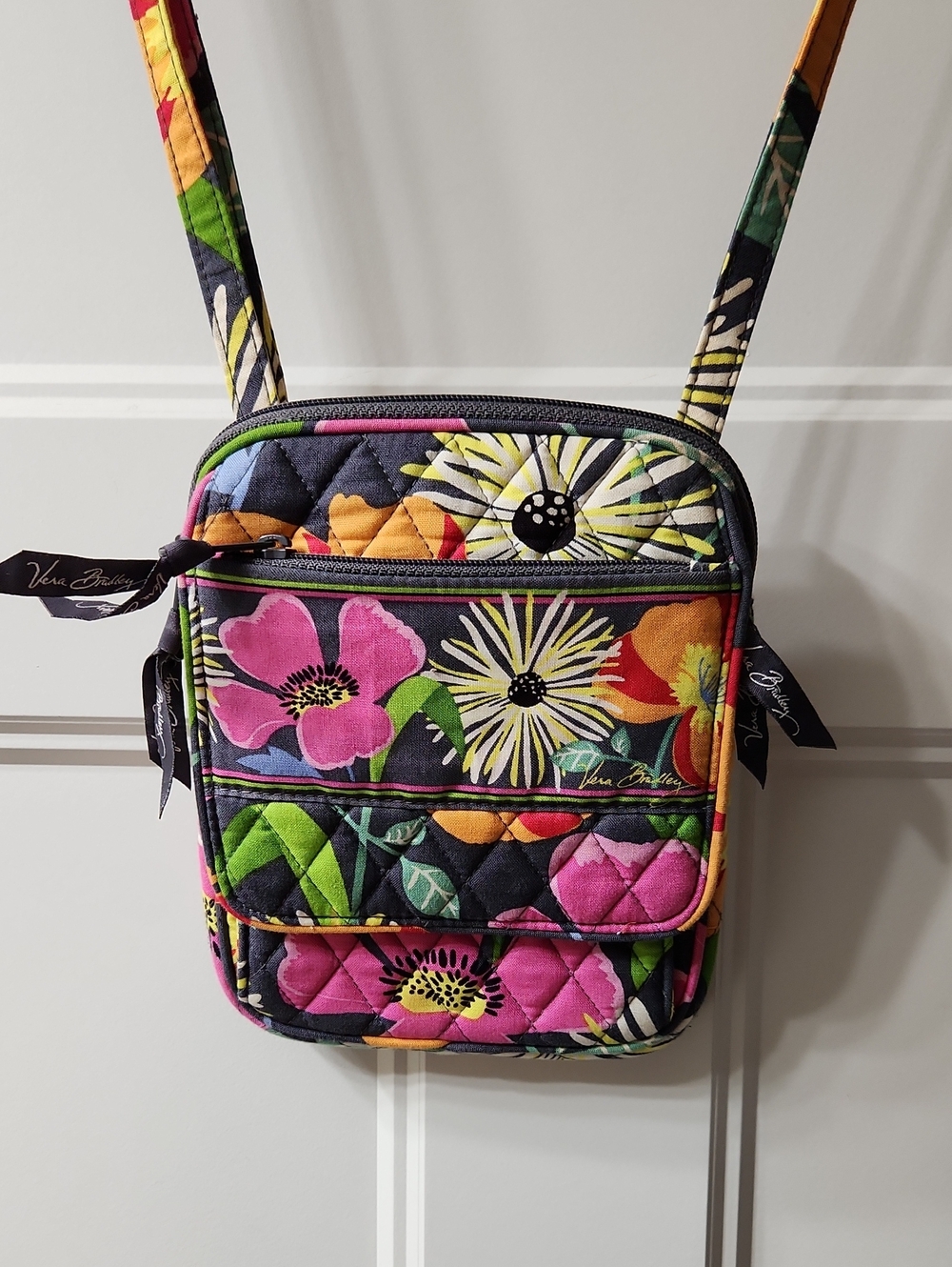 NWOT Vera Bradley Small Crossbody